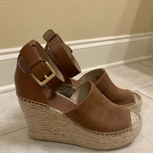 Marc Fisher espadrilles